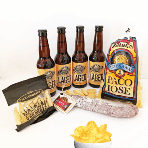 Fotografía de un maridaje sobre un fondo blanco.